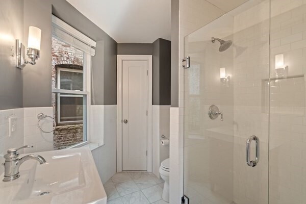 Building Photo - 115 Salem St