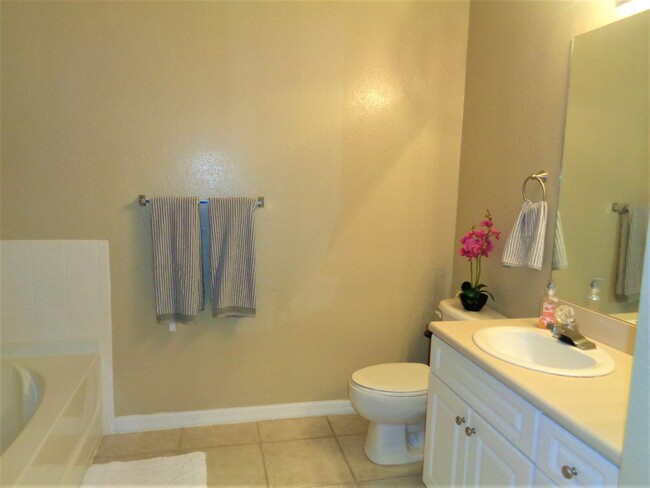 Building Photo - Vero Beach Rentals. Vero Beach Rent, LLC a...