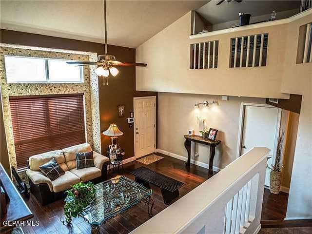 Building Photo - 6609 Parque Del Sol Dr