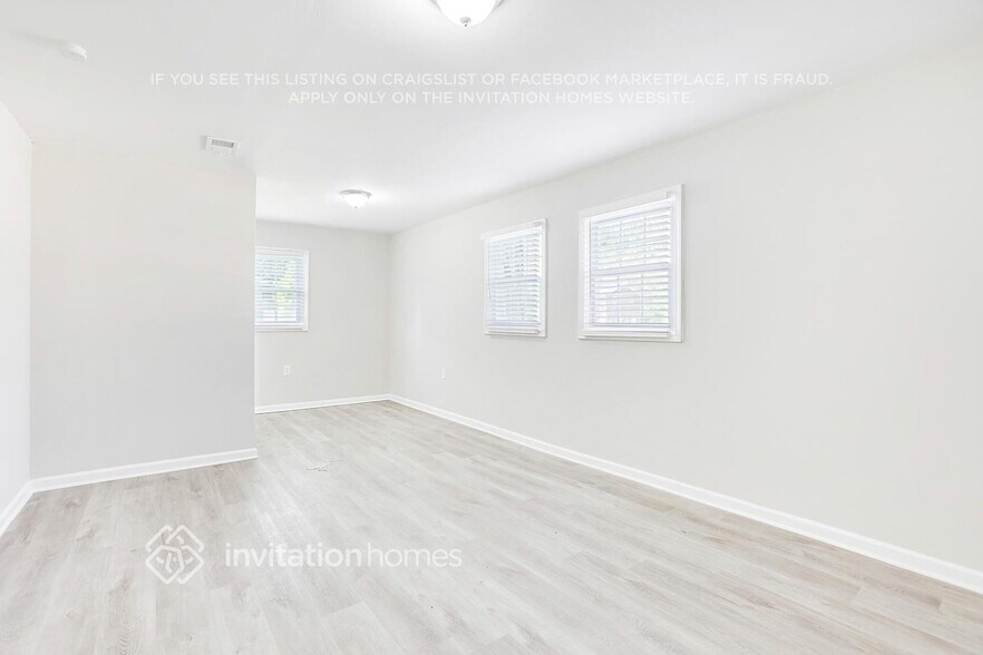 Building Photo - 6625 Hidden Brook Trail