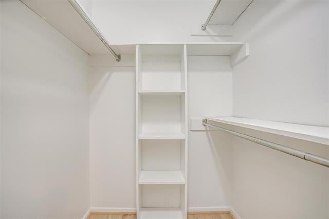 Building Photo - 4759 Fieldcrest Dr