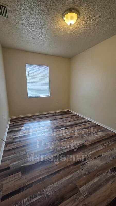 Building Photo - 1516 Moonlite Dr