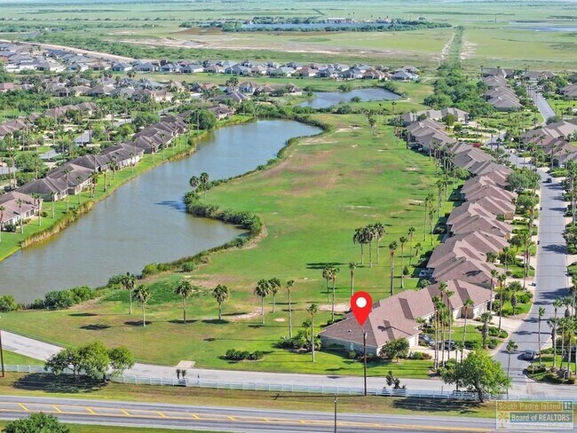Building Photo - 1 Torrey Pines Dr