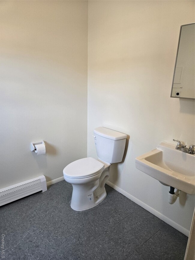 Building Photo - 538 Saracino Dr