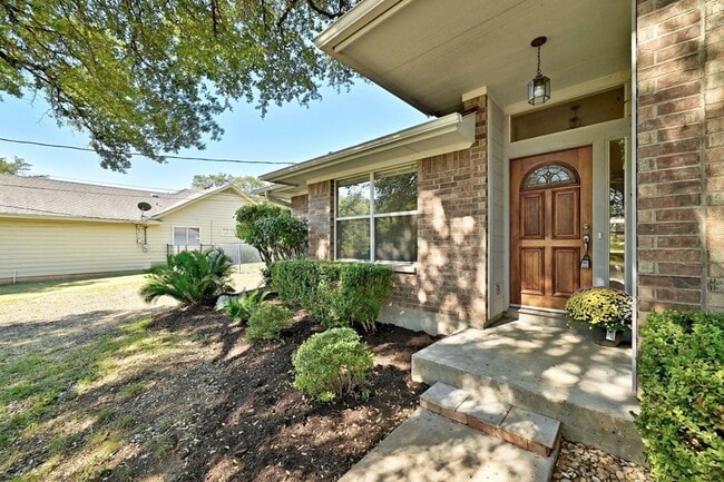 Building Photo - 212 Cargill Dr