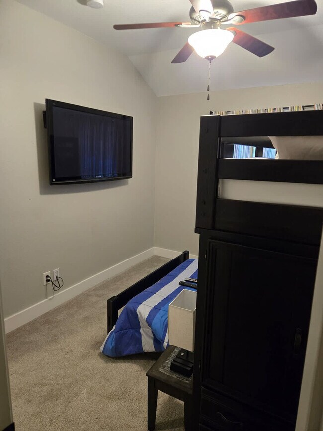 Building Photo - 209 Hardwicke Ln