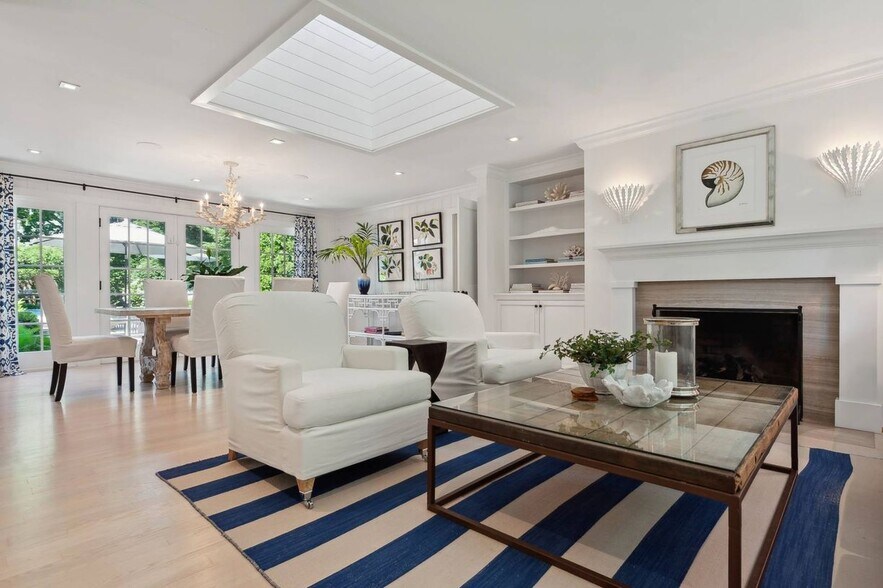 Building Photo - 35 Harris Ln