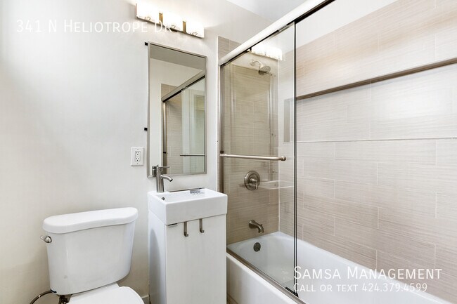 Building Photo - 341 Heliotrope Dr