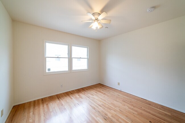 Building Photo - 2217 Addison Way