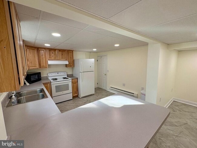 Building Photo - 2851 New Windsor Rd