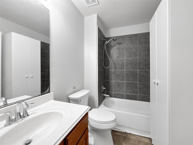 Building Photo - 3503 Apache Meadows Drive