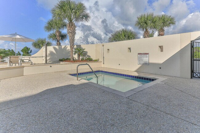 Building Photo - 56 Cypress Cir