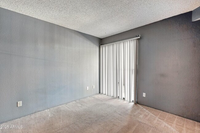 Building Photo - 3601 W Tierra Buena Ln