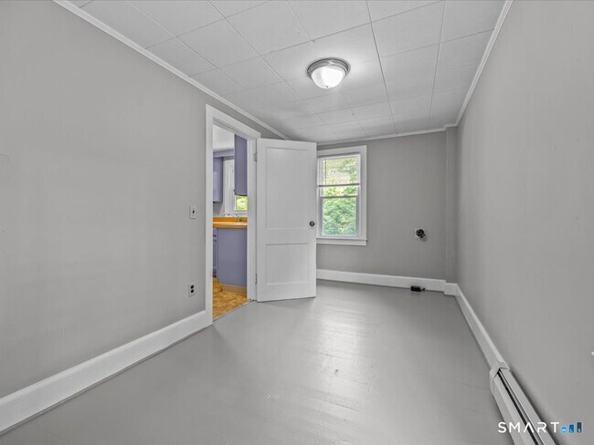 Building Photo - 440 Taylor Hill Rd