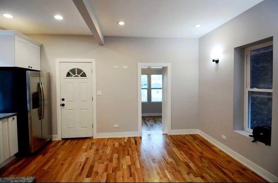 Building Photo - 4935 W Washington Blvd