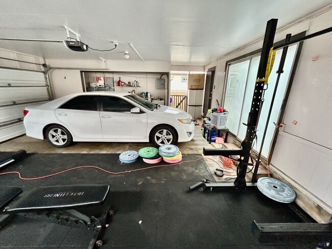 Building Photo - 1219 Ala Aolani St