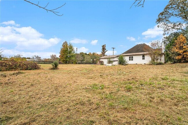 Building Photo - 6219 Heardsville Rd