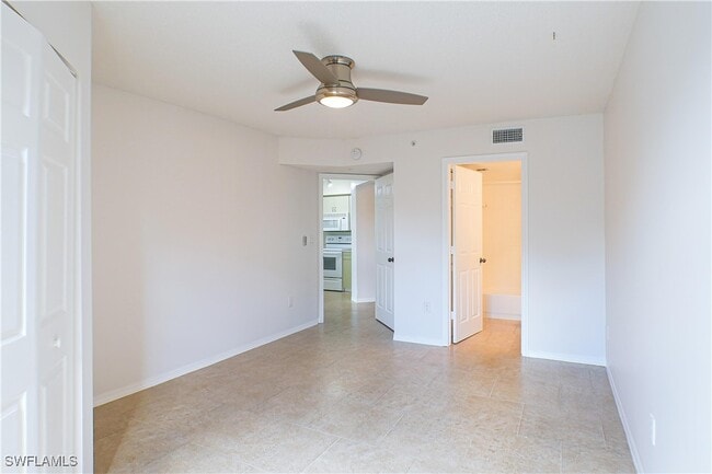 Building Photo - 8861 Colonnades Ct W