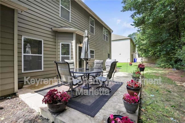 Building Photo - 611 Crosswinds Cir