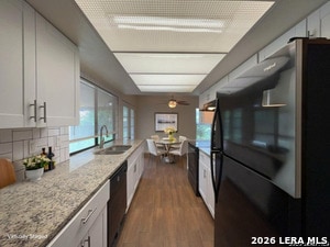 Building Photo - 7550 Ledgebrook Dr
