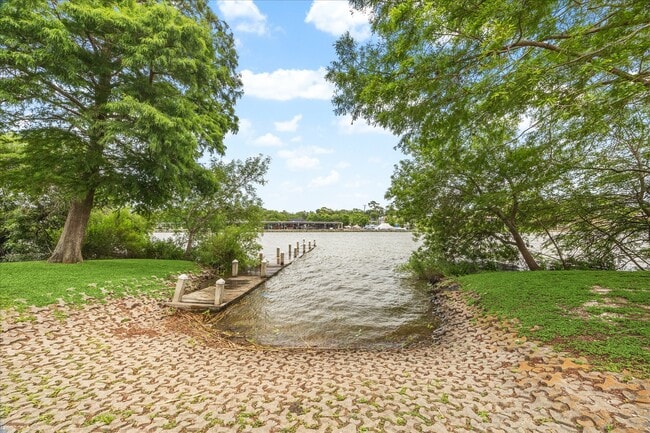 Building Photo - 18617 Egret Bay Blvd
