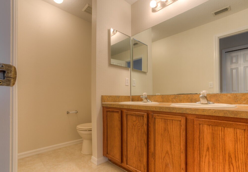 Building Photo - 735 Windrose Dr