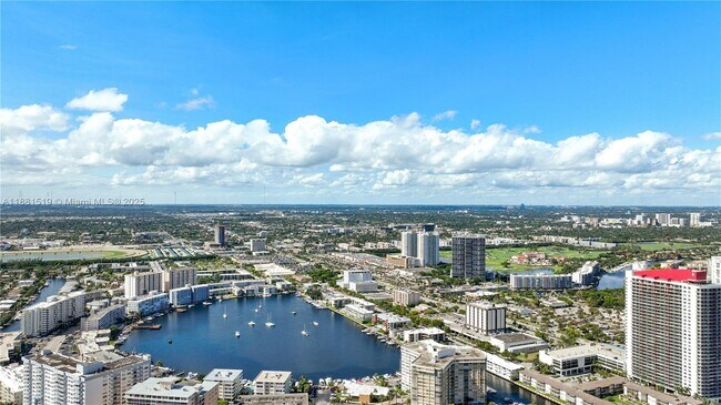 Building Photo - 1920 S Ocean Dr