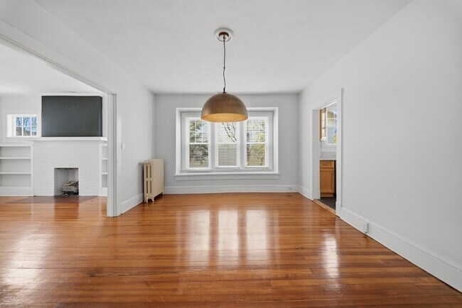 Building Photo - 414 Massachusetts Ave