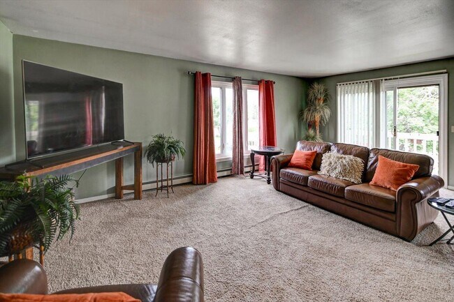 Building Photo - 2850 Cimarron Trail