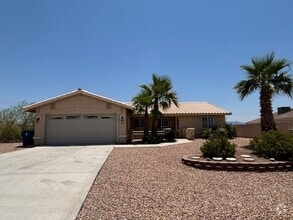 Building Photo - 3 Bedroom - 2 Bath Home