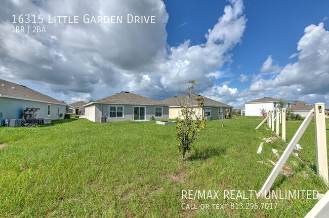 Building Photo - 16315 Little Garden Dr