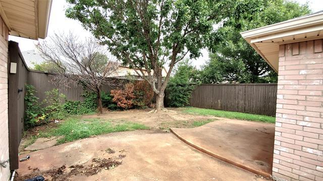 Building Photo - 8017 Clipper St