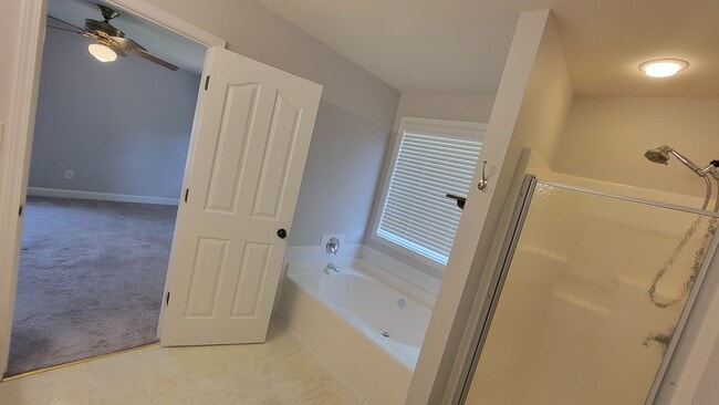 Building Photo - 9816 Waltham Ct