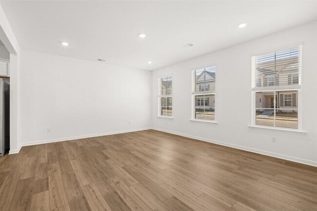 Building Photo - 101 Smithwood Dr