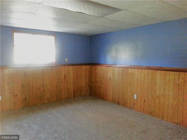 Building Photo - 502 Prairie Ln