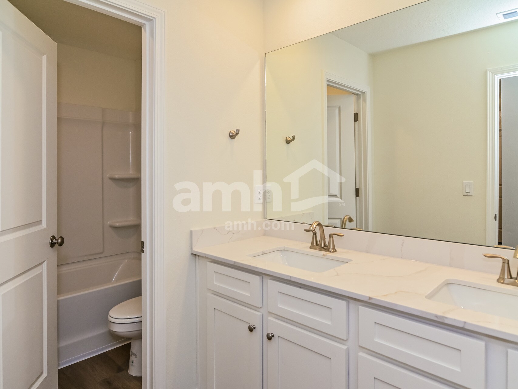 Building Photo - 96898 Blackrock Cv Wy