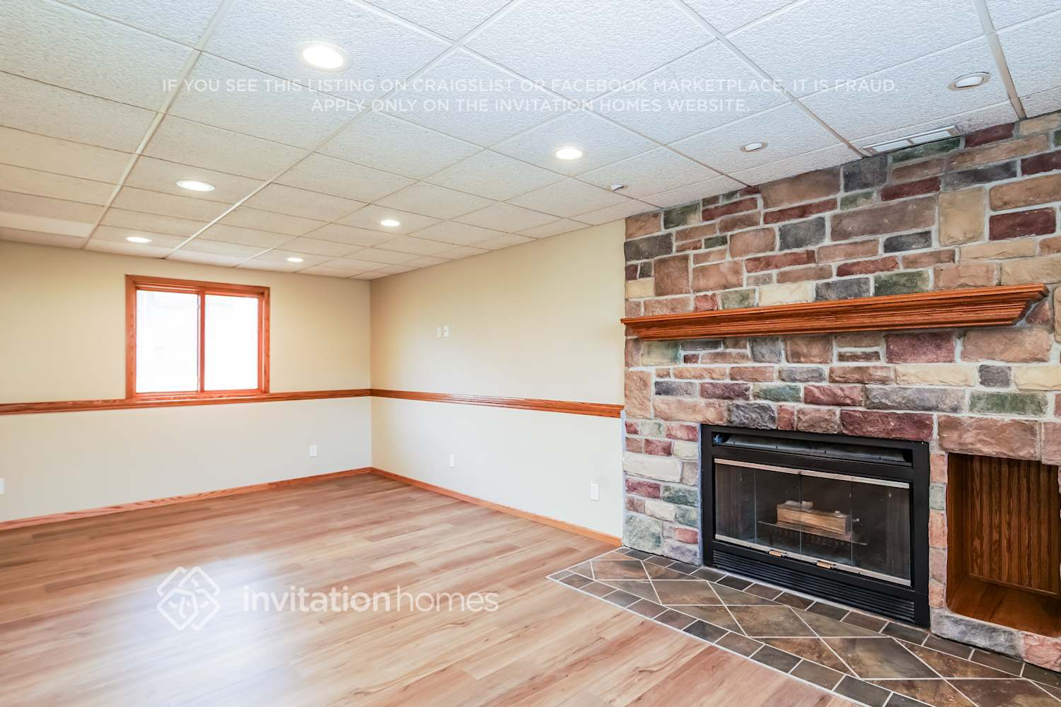 Building Photo - 3873 Hale Ave N