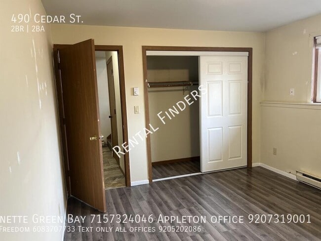 Building Photo - 490 Cedar St