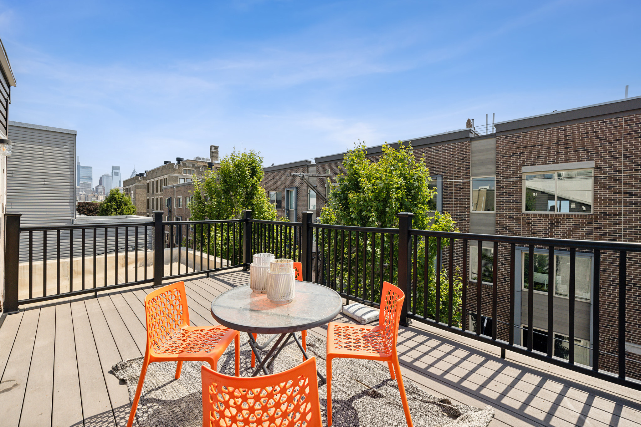Roof deck - 1921 Reed St
