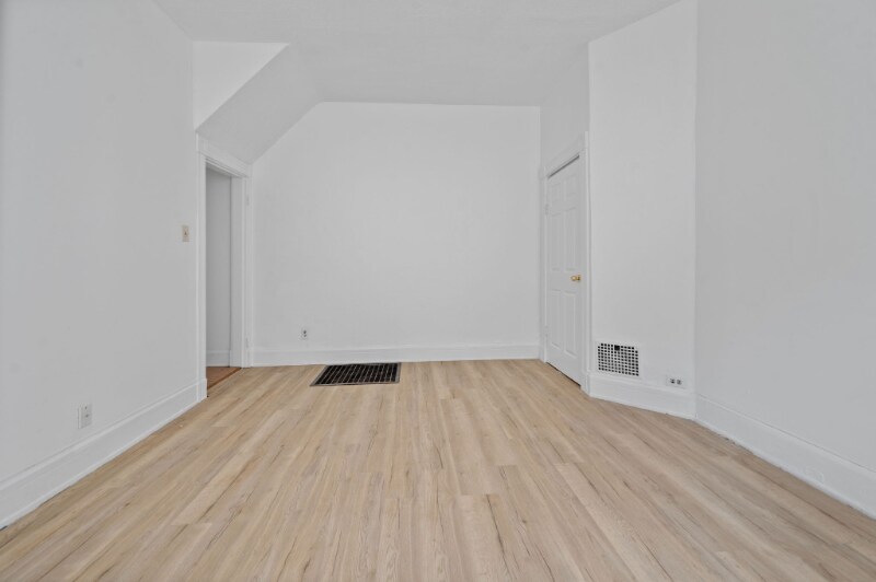 Building Photo - 3633 Borden St
