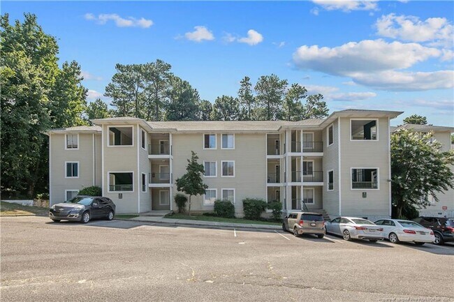 Primary Photo - 2 Bedrooms 2 Bathrooms Condo