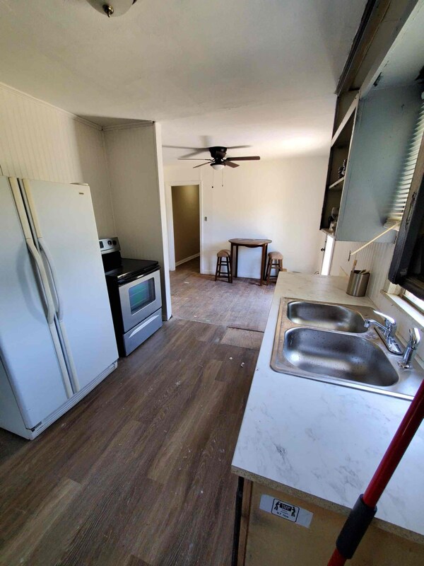 Building Photo - 1606 NW Floyd Ave