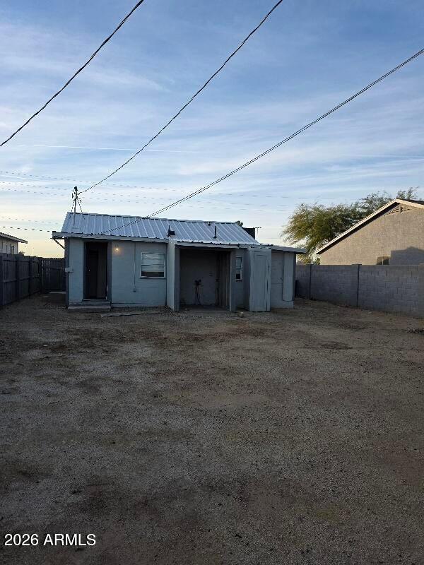 Building Photo - 212 E Centre Ave