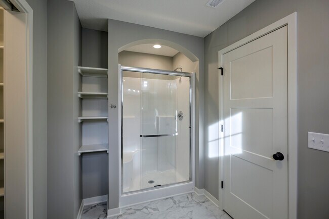 Building Photo - 441 Park Ave