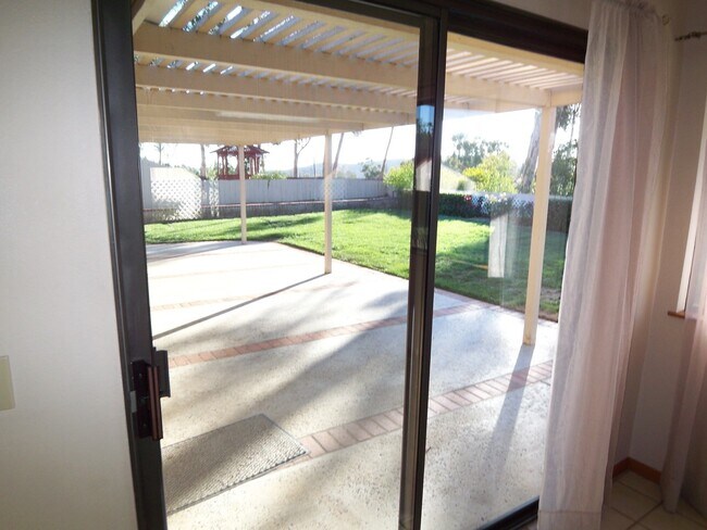 Building Photo - Charming 3Br/2Ba Single Story House W/3 Car Garage in Poway