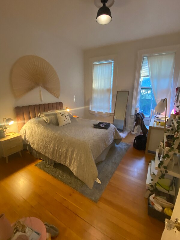 Building Photo - 79 Lloyd Ave