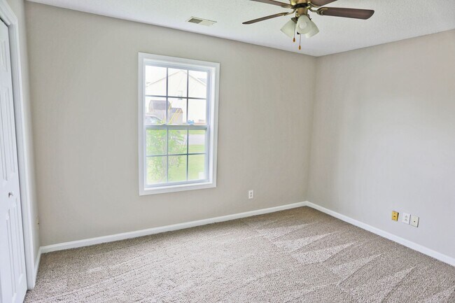 Building Photo - 1276 Archwood Dr