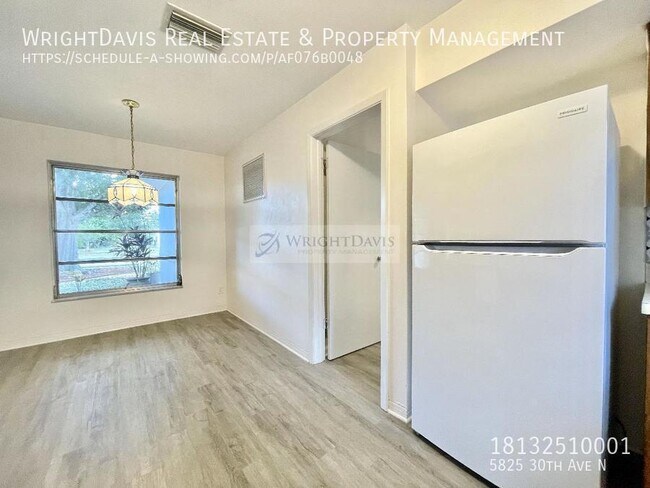 Building Photo - 5825 30th Ave N