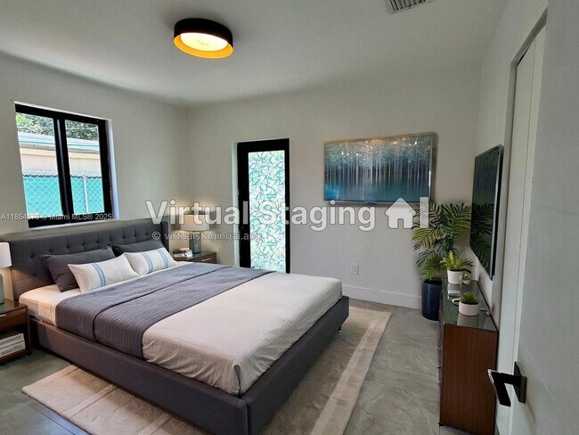 Building Photo - 911 79th Terrace
