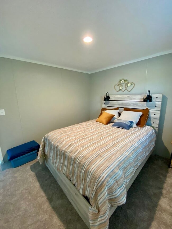 Building Photo - Home in Augusta Woods!!